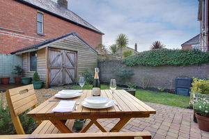 Rear External- click for photo gallery